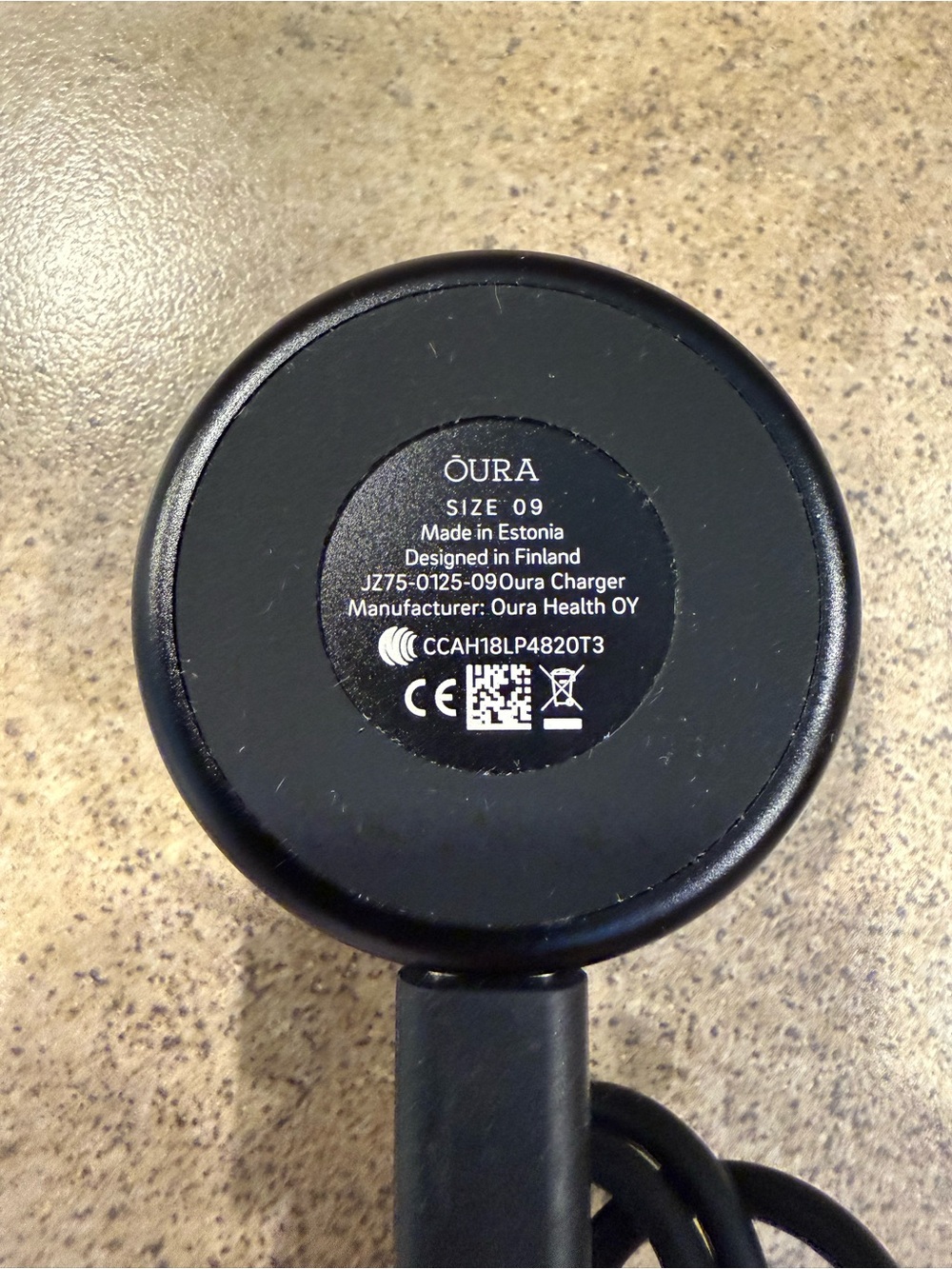 Oura Smart Ring Size 9 JZ75-0125-09 Oura Charger Only - Tested - Picture 4 of 5